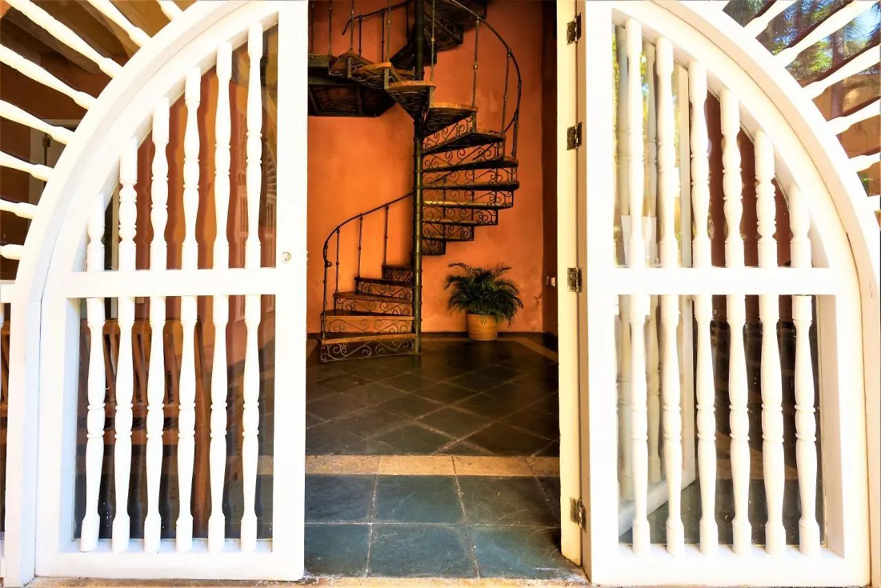 Casa De Don Andres De Madariaga Y Morales Conde De Pestagua Hotel Cartagena